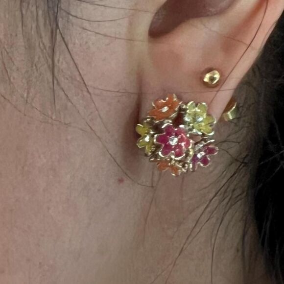 Vintage Chunky Pink Flower Blossom stud Earrings - Picture 2 of 3